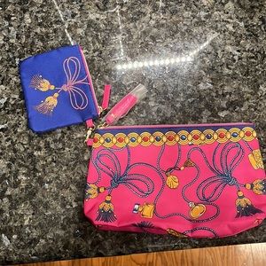 Set of Estée Lauder Makeup Bags